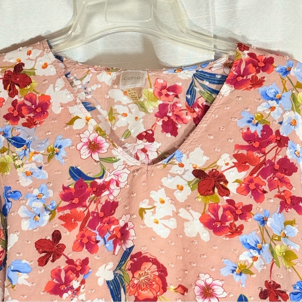 Cupio Floral V-Neck Blouse with sleeve accent/ drama size XL slub detail - Picture 2 of 9